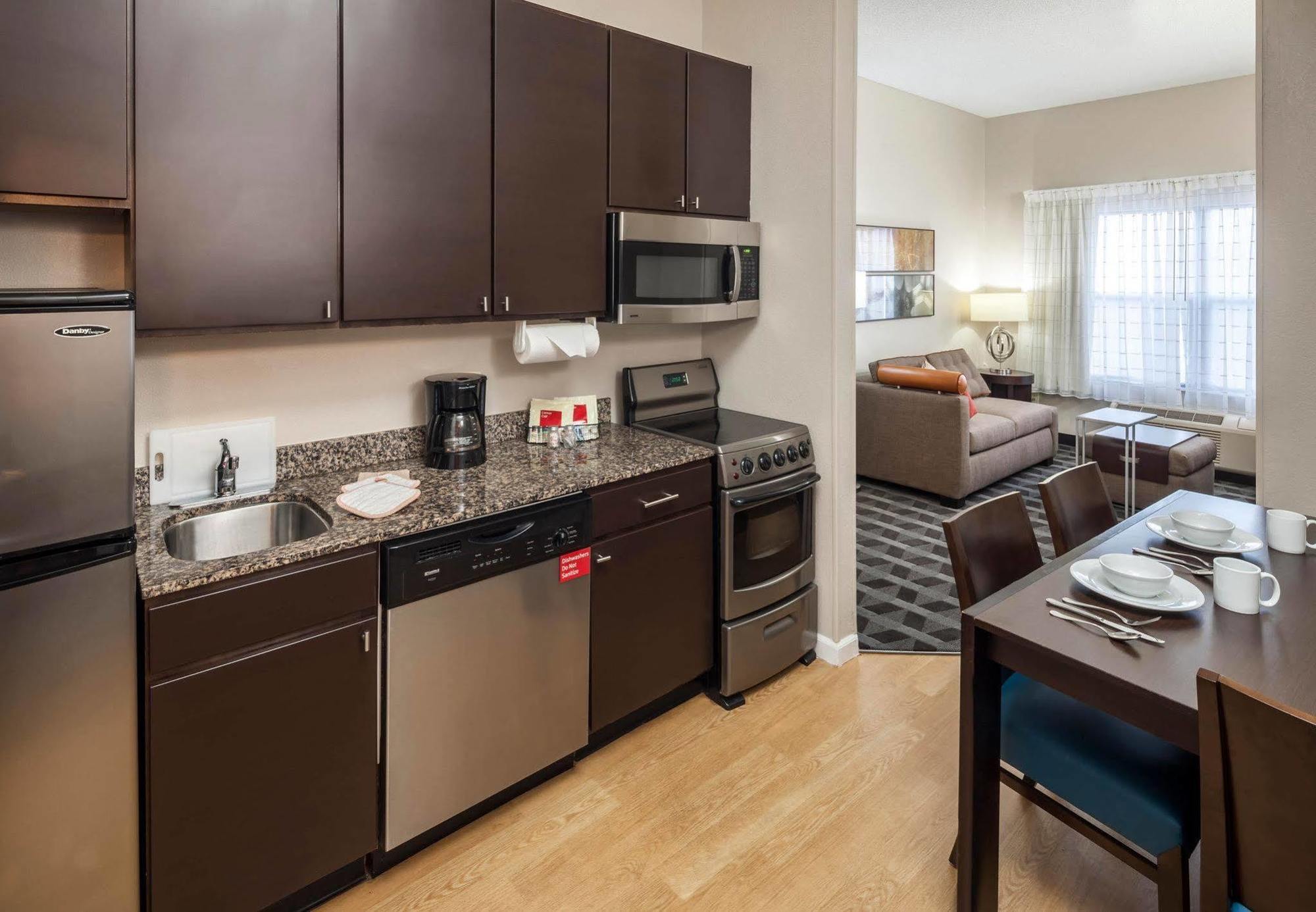 Towneplace Suites Columbus Ngoại thất bức ảnh